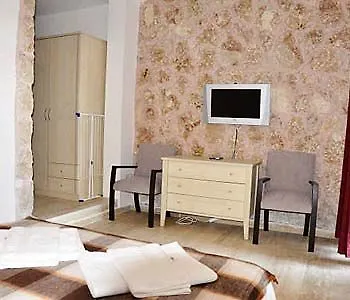Park Otel 2*